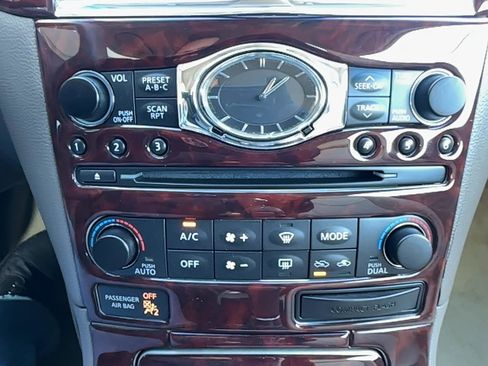 Used 2009 INFINITI G37 x Coupe w/ Premium Pkg image 10