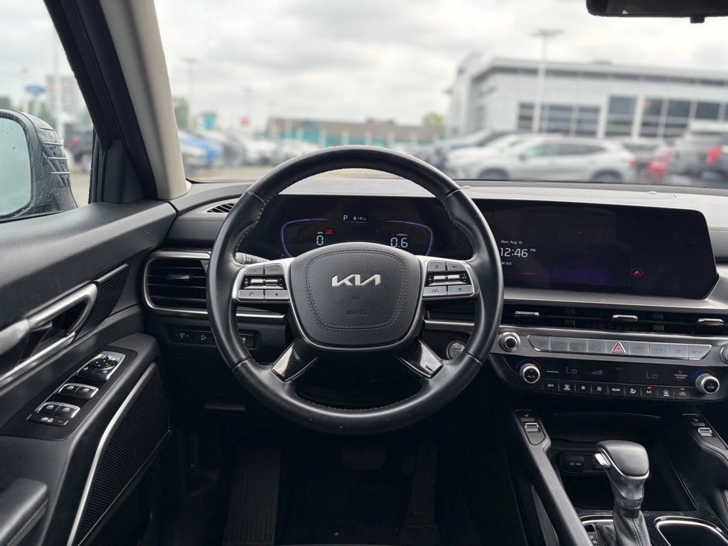 Used 2025 Kia Telluride S AWD/4WD image 27
