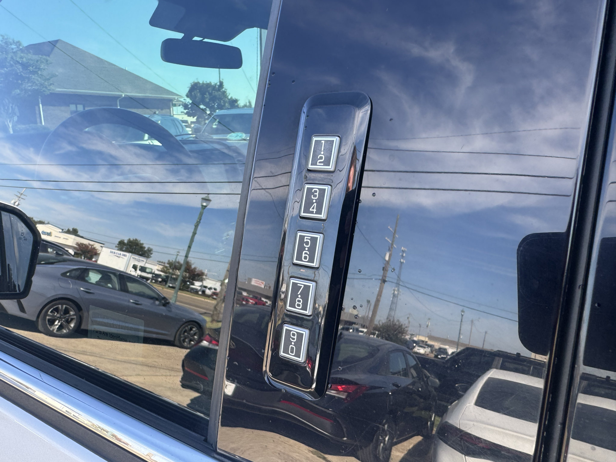 Used 2018 Ford F150 Limited AWD/4WD image 14