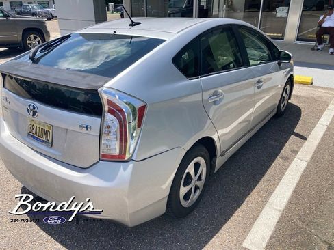 Used 2012 Toyota Prius Four FWD image 5