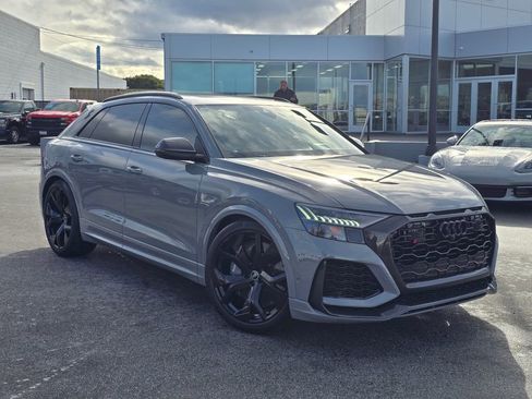 Used 2023 Audi RS Q8 w/ Black Optic Package image 1