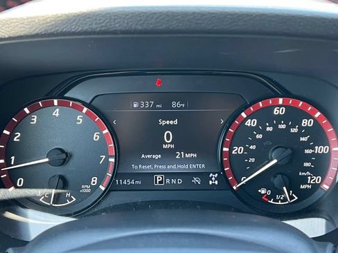 Used 2024 Nissan Frontier PRO-4X w/ Off-Road Protection Package AWD/4WD image 22