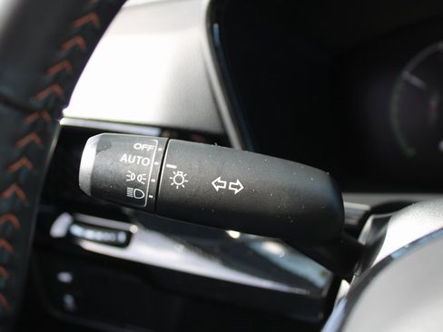 Used 2025 Honda CR-V Sport Touring image 33