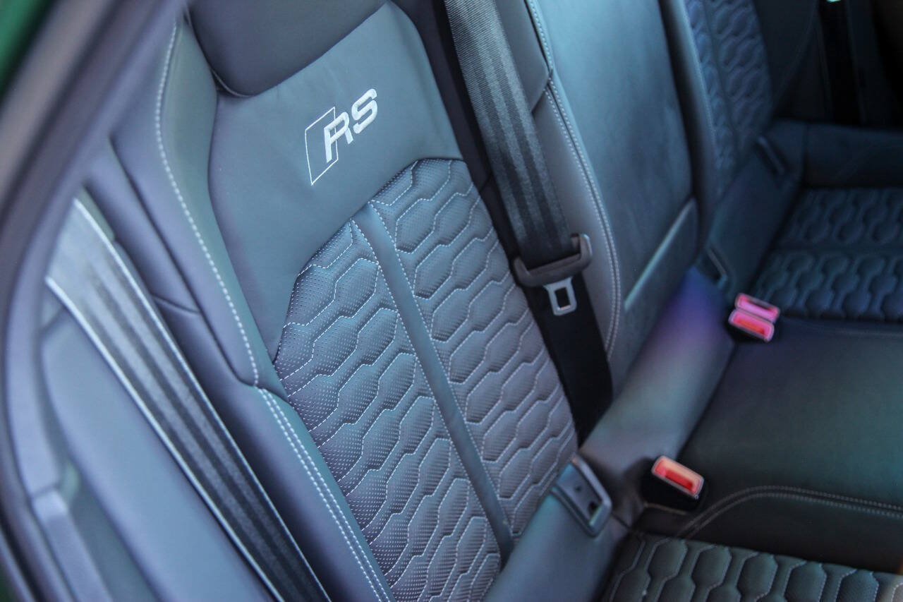 Used 2024 Audi RS 6 performance AWD/4WD image 56