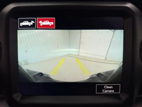 Used 2021 Jeep Gladiator Overland AWD/4WD image 24