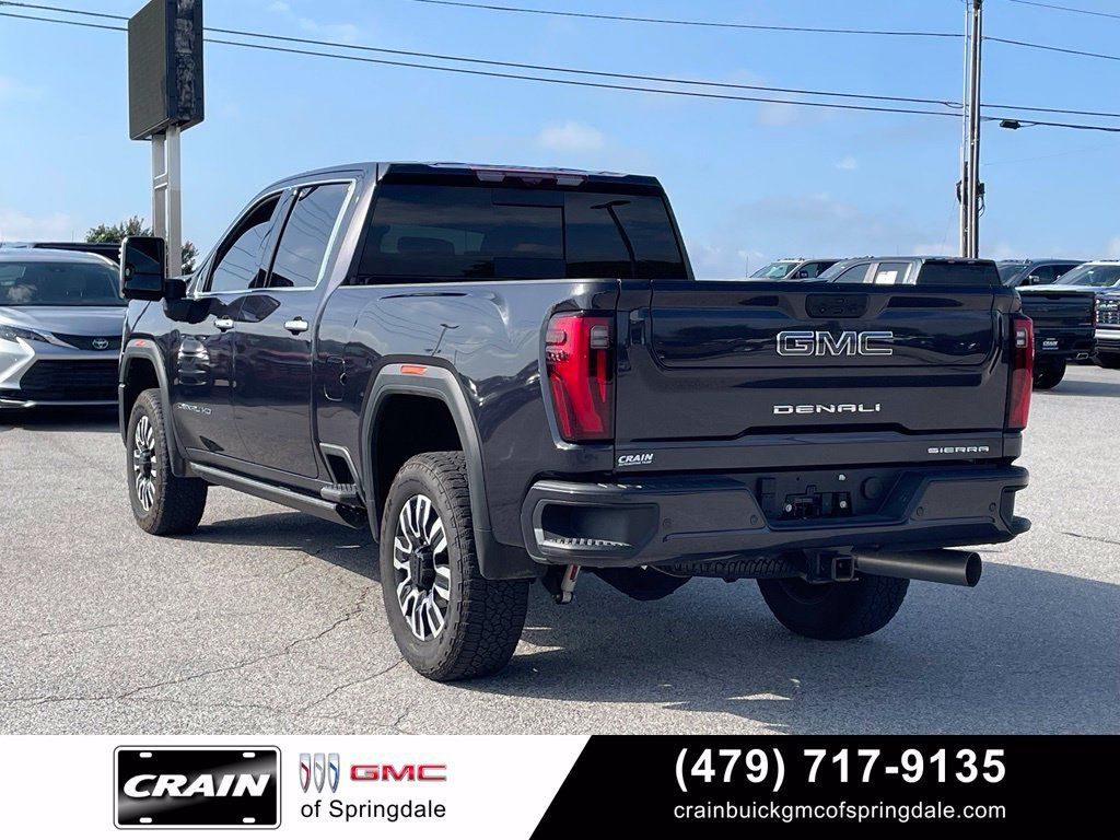 Used 2025 GMC Sierra 2500 Denali Ultimate AWD/4WD image 5