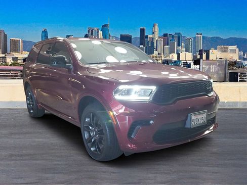 Used 2025 Dodge Durango GT w/ Blacktop Package image 3