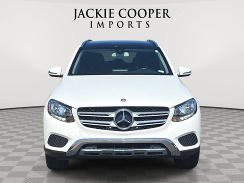 Used 2016 Mercedes-Benz GLC 300 4MATIC image 2