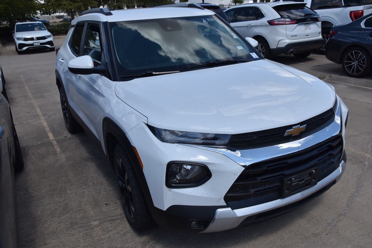 Used 2023 Chevrolet TrailBlazer LT FWD image 4