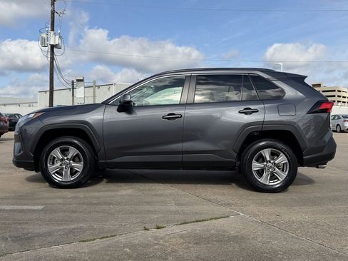 Used 2024 Toyota RAV4 XLE FWD image 6