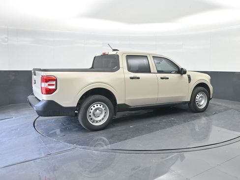 New 2025 Ford Maverick XL w/ Equipment Group 101A image 15
