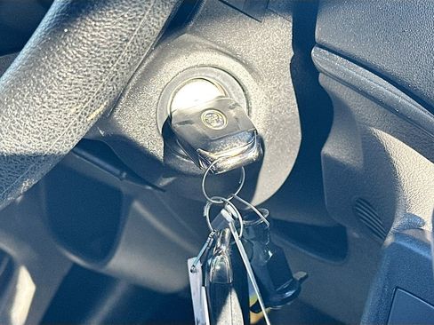 Used 2021 Ford Transit 250 Medium Roof w/ Load Area Protection Package image 26