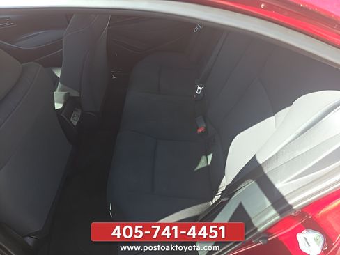 Used 2025 Toyota Corolla LE FWD image 26