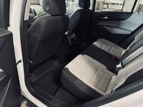 Used 2023 Chevrolet Equinox LT w/ Driver Convenience Package image 20