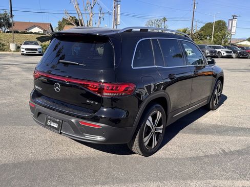 Used 2023 Mercedes-Benz EQB 300 4MATIC image 12