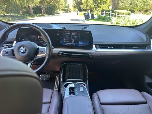 Used 2023 BMW X1 xDrive28i w/ Premium Package AWD/4WD image 16