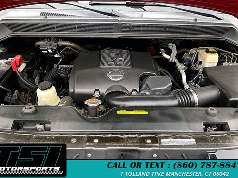 Used 2014 Nissan Titan SV w/ SV Value Truck Package AWD/4WD image 10