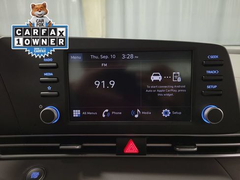 Used 2025 Hyundai Elantra Sport FWD image 19