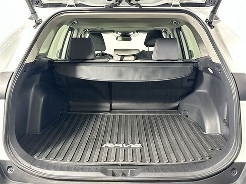 Used 2024 Toyota RAV4 XLE image 16
