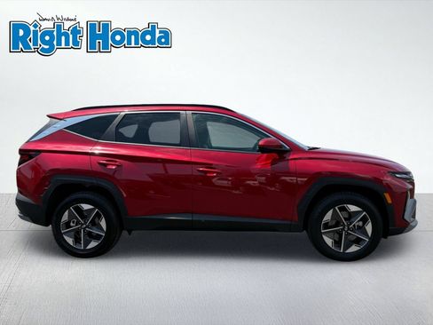 Used 2025 Hyundai Tucson SEL AWD/4WD image 8