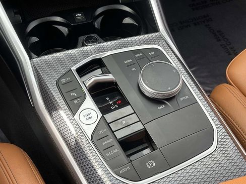 Used 2023 BMW 330e xDrive w/ M Sport Package image 15