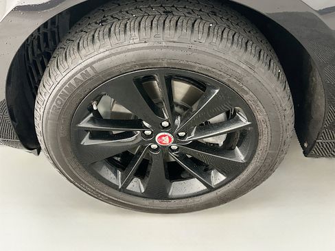 Used 2021 Jaguar F-PACE S AWD/4WD image 11