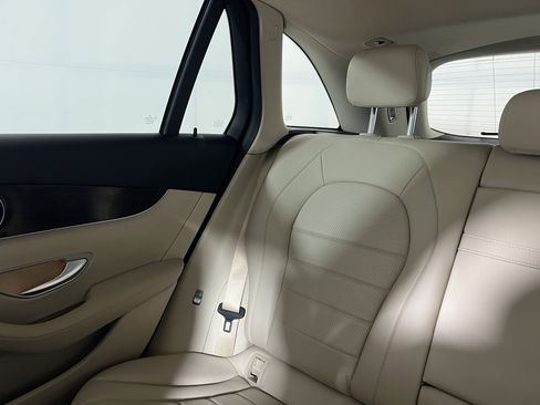 Certified 2018 Mercedes-Benz GLC 300 4MATIC image 13