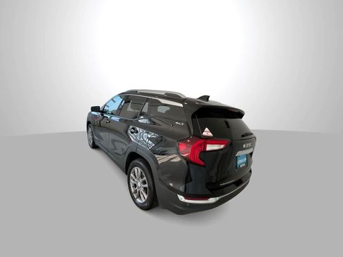 Used 2022 GMC Terrain SLT w/ Tech Package AWD/4WD image 6