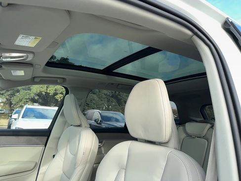 New 2026 Volvo XC90 T8 Ultra image 11