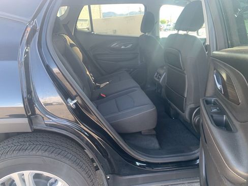 Used 2024 GMC Terrain SLE image 48