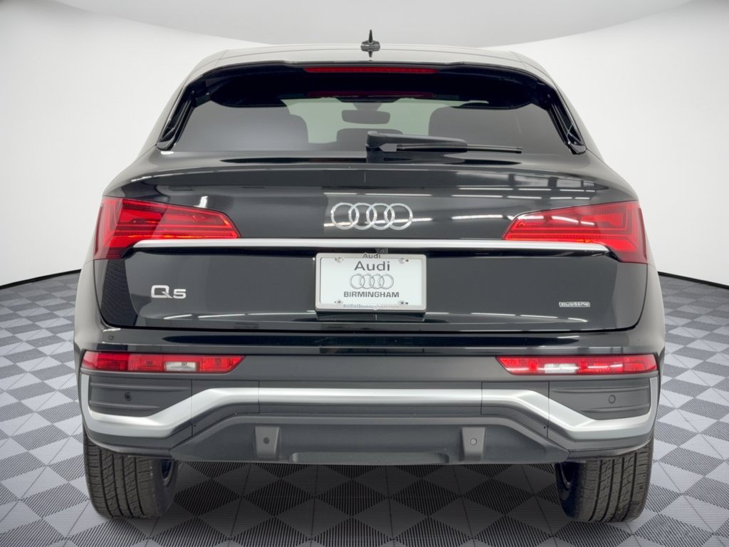 Used 2023 Audi Q5 2.0T Premium Plus w/ Premium Plus Package AWD/4WD image 11