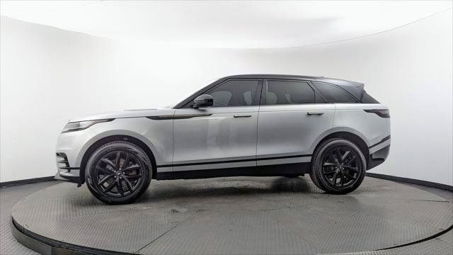 Used 2024 Land Rover Range Rover Velar Dynamic SE AWD/4WD image 3