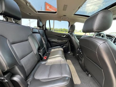 Used 2018 GMC Acadia SLT AWD/4WD image 38