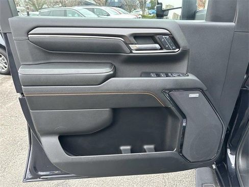 Used 2024 GMC Sierra 2500 AT4 w/ AT4 Premium Plus Package image 16