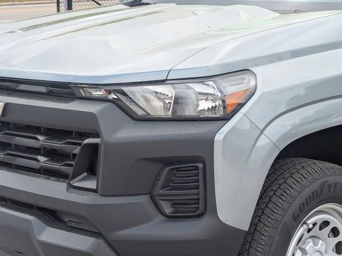 Used 2024 Chevrolet Colorado W/T w/ WT Convenience Package II image 6