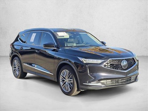 Used 2023 Acura MDX SH-AWD w/ Advance Package image 3