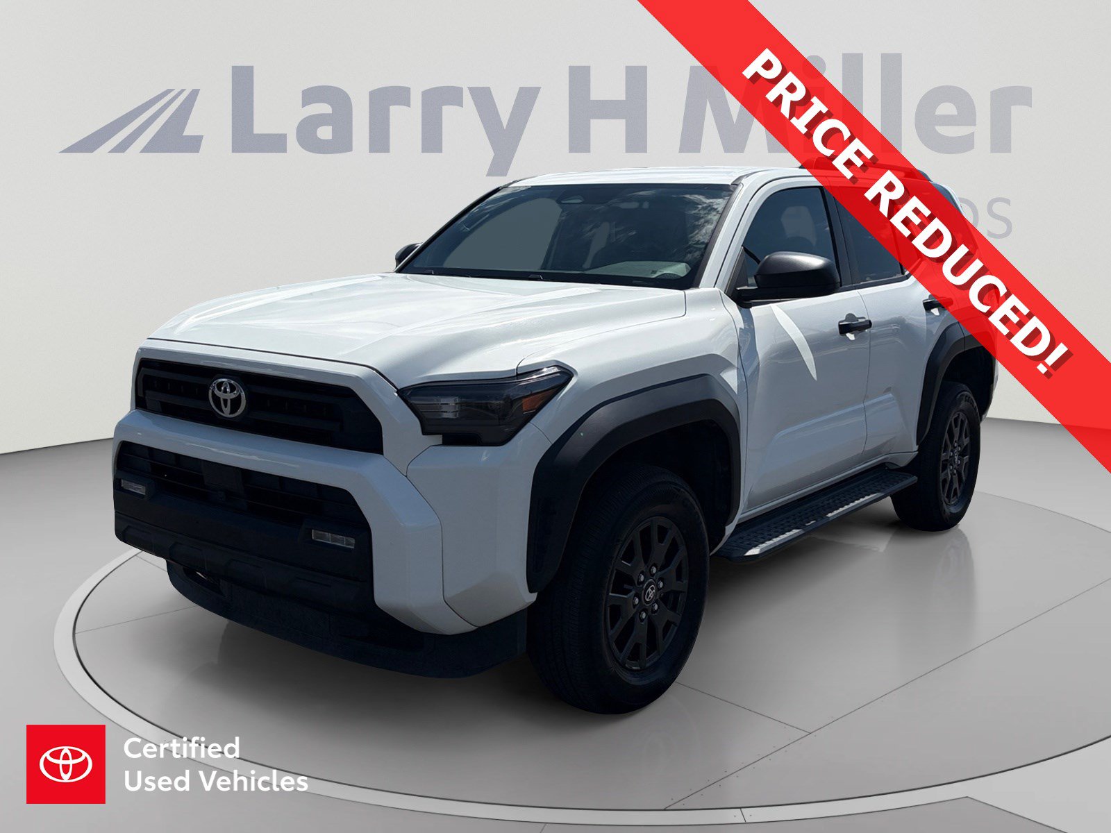 Certified 2025 Toyota 4Runner SR5 AWD/4WD image 1