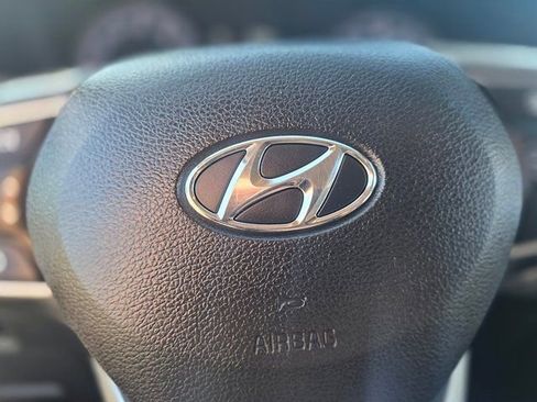 Used 2023 Hyundai Santa Fe SEL image 23