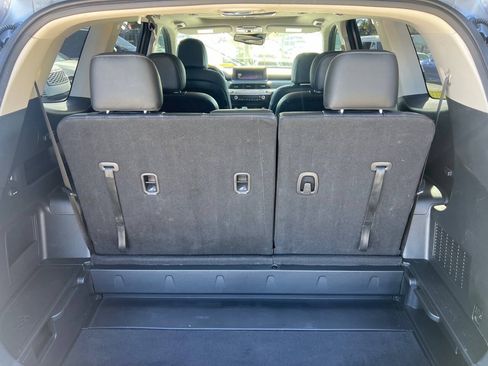 Used 2022 Kia Telluride EX w/ EX Premium Package FWD image 12