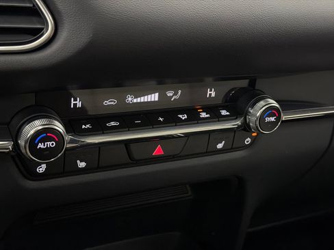 Used 2025 MAZDA CX-30 2.5 Turbo w/ Premium Package image 28