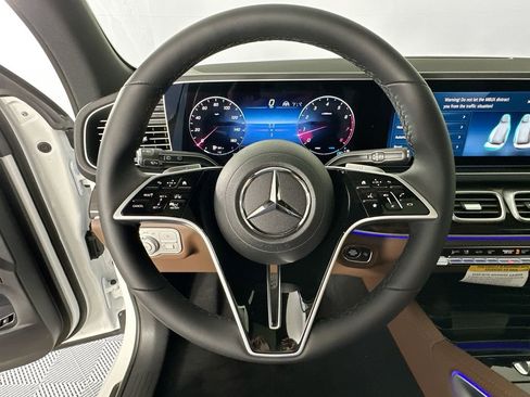 New 2026 Mercedes-Benz GLE 450 4MATIC image 11