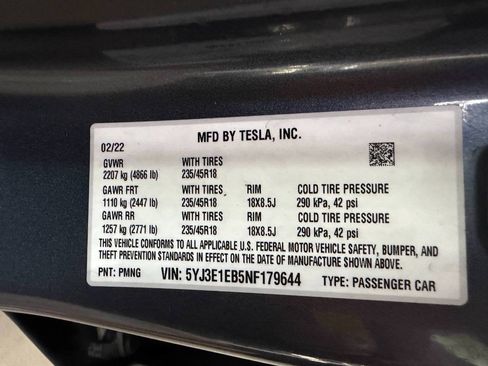 Used 2022 Tesla Model 3 Long Range AWD/4WD image 27