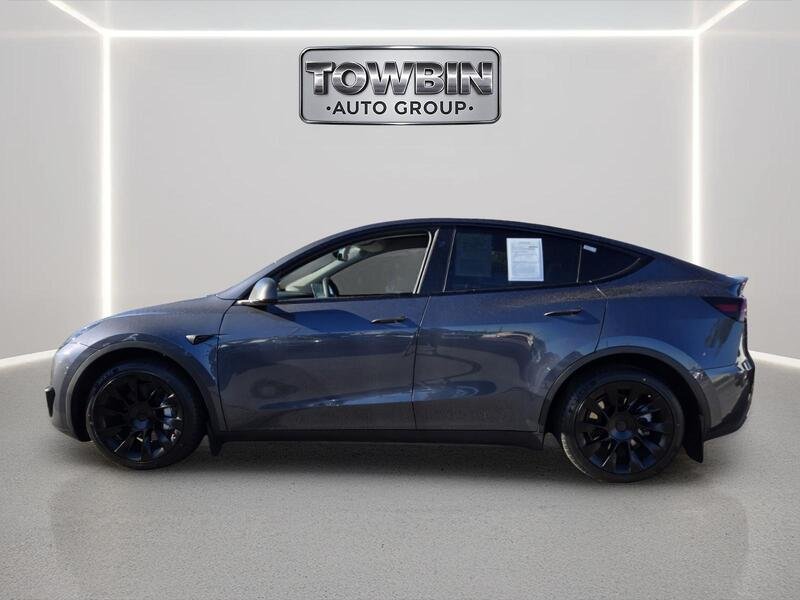 Used 2023 Tesla Model Y Long Range AWD/4WD image 8