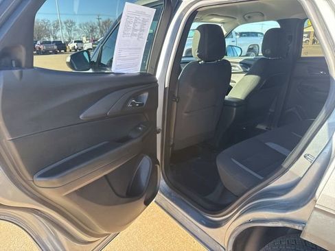 Used 2023 Chevrolet TrailBlazer LT image 31