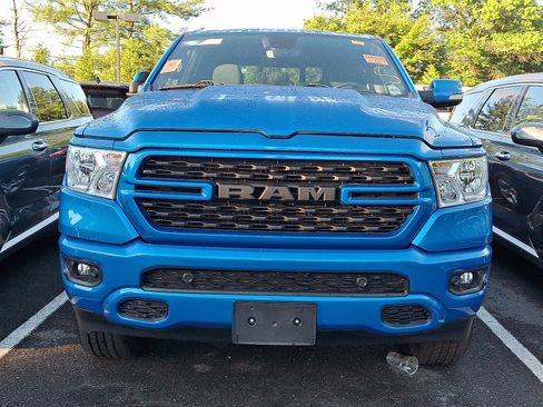 Used 2022 RAM 1500 Big Horn AWD/4WD image 3