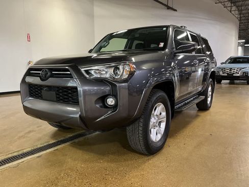 Used 2023 Toyota 4Runner SR5 Premium w/ Moonroof Package AWD/4WD image 4