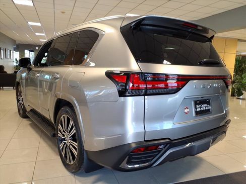 New 2026 Lexus LX 600 4WD w/ Luxury Package image 4