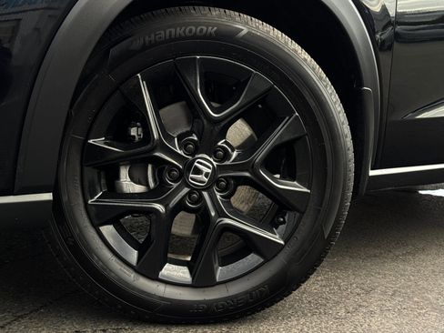 Certified 2025 Honda HR-V Sport image 29