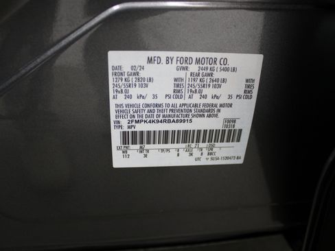 Used 2024 Ford Edge Titanium image 47