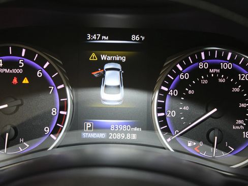 Used 2015 INFINITI Q50 Premium w/ Navigation Package RWD image 14
